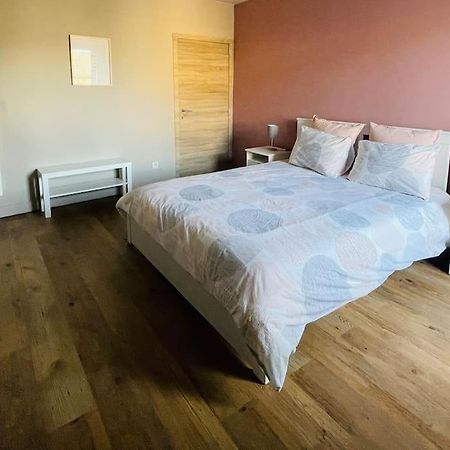 Appartement Cosy Au Centre De Борен Экстерьер фото