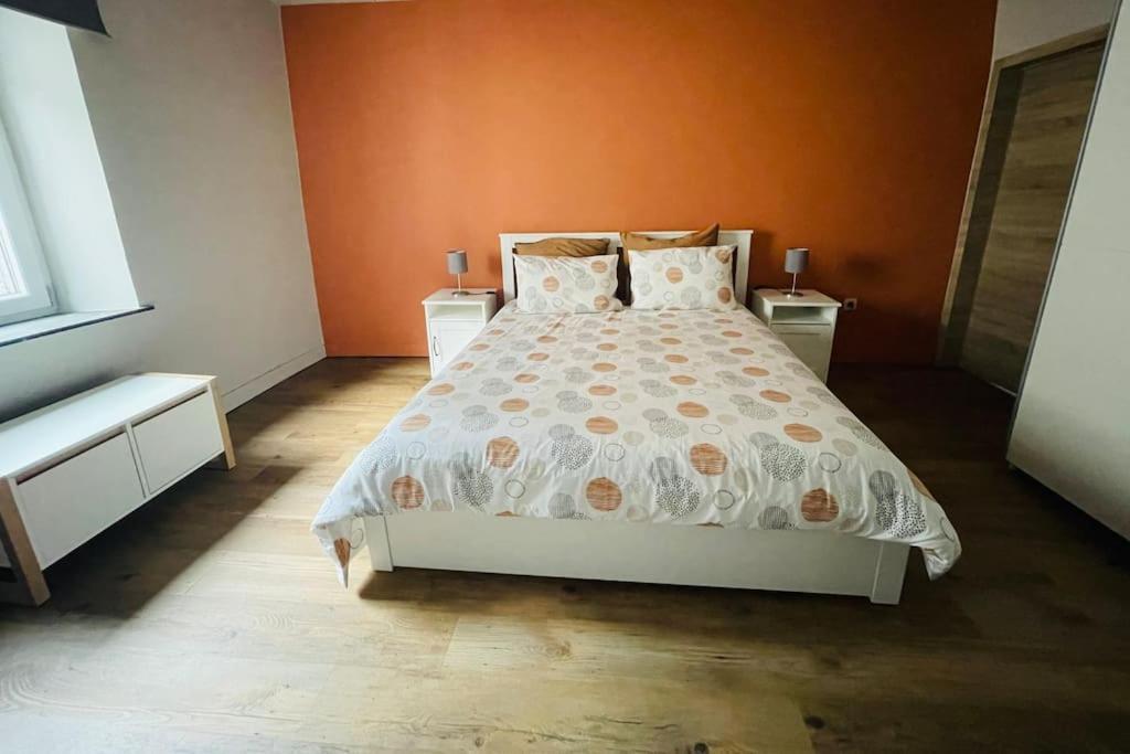 Appartement Cosy Au Centre De Борен Экстерьер фото